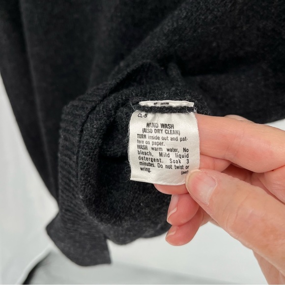 Pendleton Men’s 100% Lambswool Sweater Vest Size XL Heathered Vneck Made In USA - Picture 5 of 8